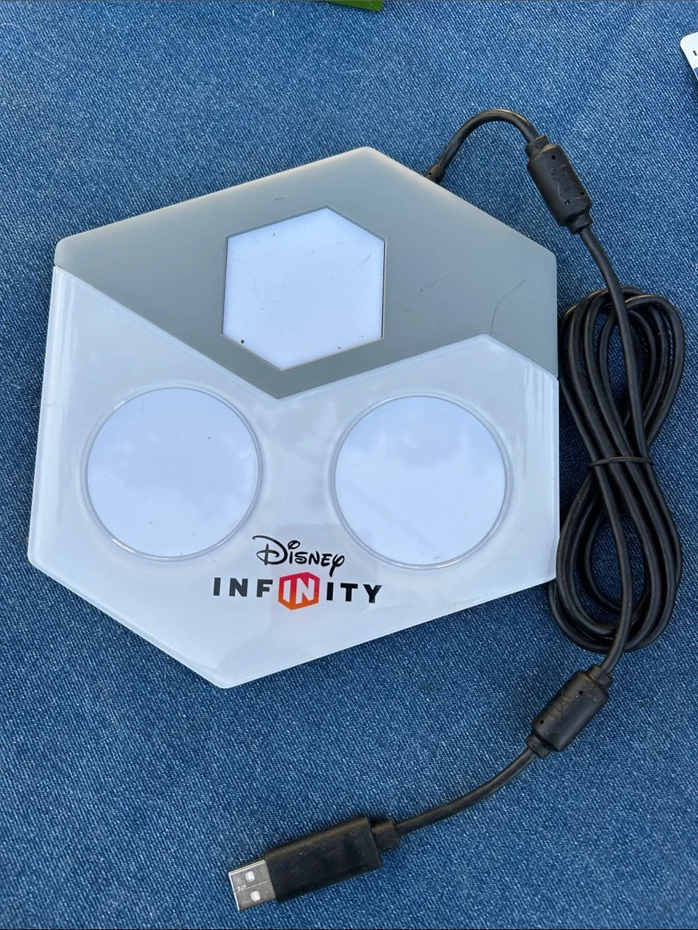 Disney Infinity Bundle/  2.0 game/Game Portal/ Thor character, all brand new!